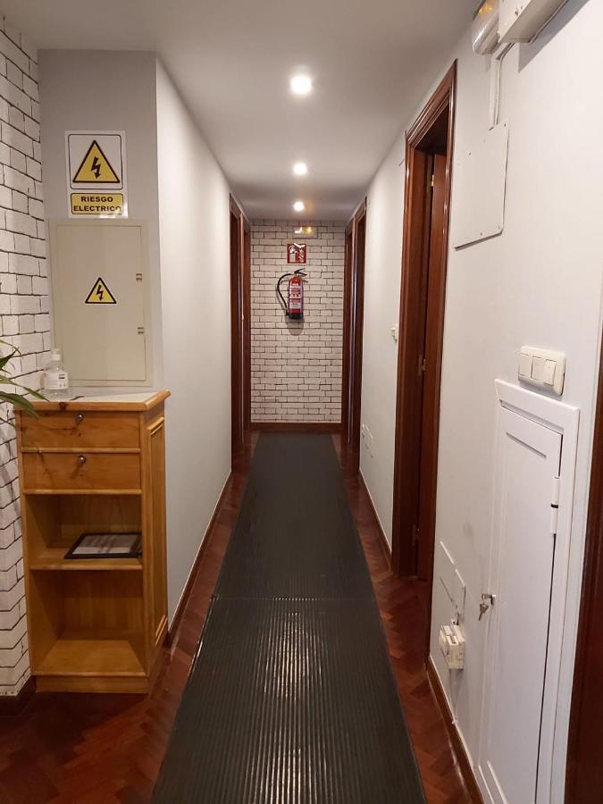 Saudade Hostal Cafeteria Ла Коруня Екстериор снимка